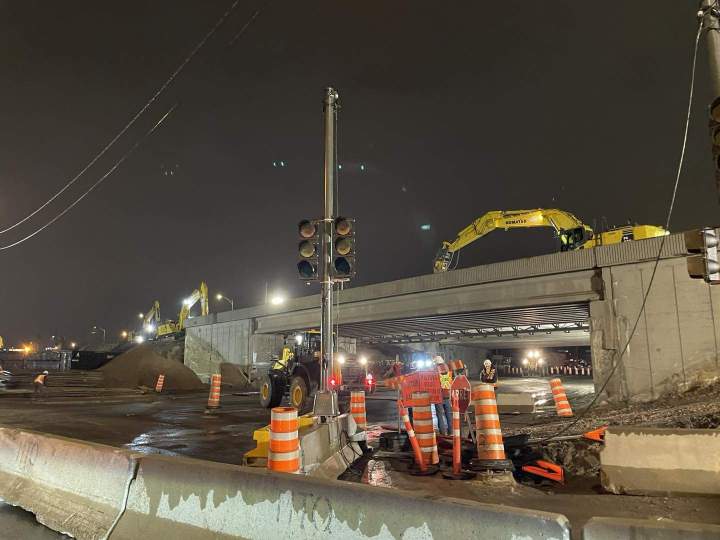 Démolition de passerelle en béton Québec